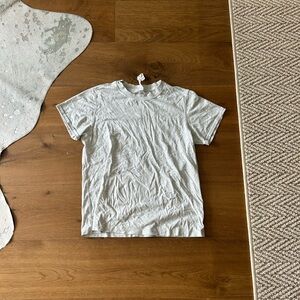 Lululemon grey T-Shirt
